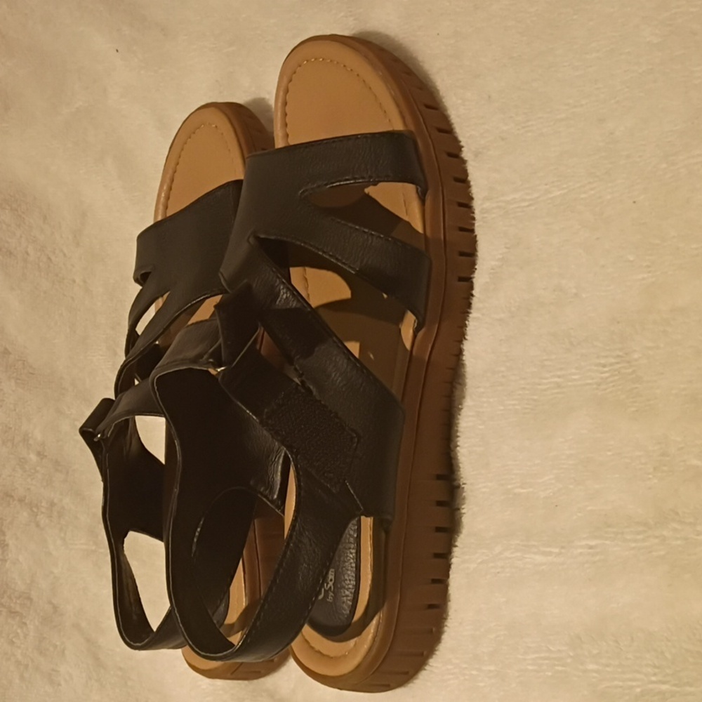 Eurosoft by Sofft Black Ceejay Faux Leather Flatform Comfort Sandal Size 7 M - Picture 7 of 8